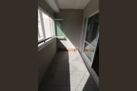 Sacada de apartamento para alugar com 3 quartos, 76m² em Vila Industrial, São José dos Campos