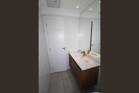 Apartamento para alugar com 76m², 3 quartos e 2 vagasBanheiro da Suíte 1