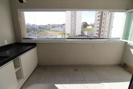 Apartamento para alugar com 76m², 3 quartos e 2 vagasSacada