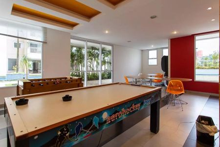 Apartamento à venda com 128m², 3 quartos e 2 vagas Apartamento à venda com 128m², 3 quartos e 2 vagasÁrea comum - jogos