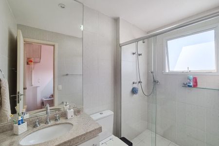 Apartamento à venda com 128m², 3 quartos e 2 vagas Apartamento à venda com 128m², 3 quartos e 2 vagasBanheiro da Suíte 3
