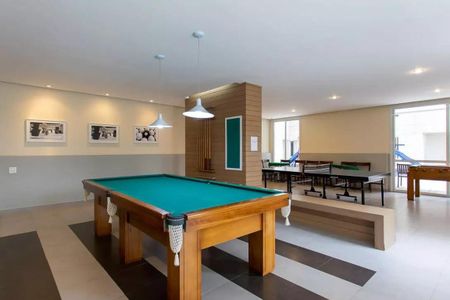 Apartamento à venda com 128m², 3 quartos e 2 vagas Apartamento à venda com 128m², 3 quartos e 2 vagasÁrea comum - jogos