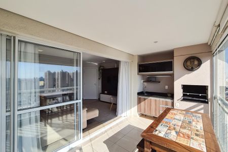 Apartamento à venda com 128m², 3 quartos e 2 vagas Apartamento à venda com 128m², 3 quartos e 2 vagasVaranda gourmet