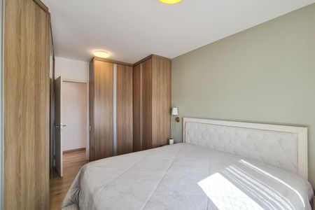 Apartamento à venda com 128m², 3 quartos e 2 vagas Apartamento à venda com 128m², 3 quartos e 2 vagasSuíte 2