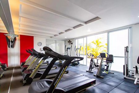 Apartamento à venda com 128m², 3 quartos e 2 vagas Apartamento à venda com 128m², 3 quartos e 2 vagasÁrea comum - Academia