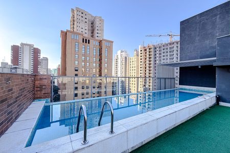 Studio para alugar com 25m², 1 quarto e sem vaga Studio para alugar com 25m², 1 quarto e sem vagaÁrea comum - Piscina