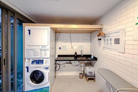 Studio para alugar com 25m², 1 quarto e sem vaga Studio para alugar com 25m², 1 quarto e sem vagaLavanderia