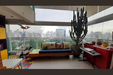 Apartamento à venda com 198m², 4 quartos e 3 vagas