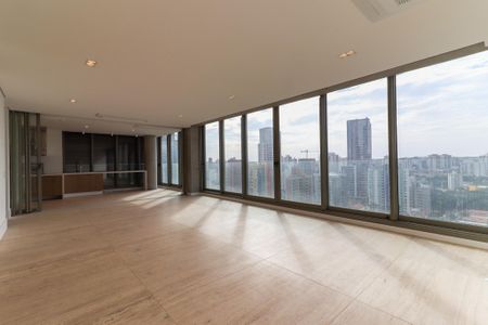 Apartamento à venda com 3 quartos, 257m² em Cambuí, Campinas