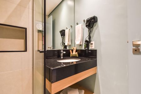 Studio para alugar com 25m², 1 quarto e sem vaga Studio para alugar com 25m², 1 quarto e sem vagaBanheiro