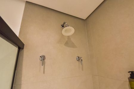 Studio para alugar com 25m², 1 quarto e sem vaga Studio para alugar com 25m², 1 quarto e sem vagaBanheiro