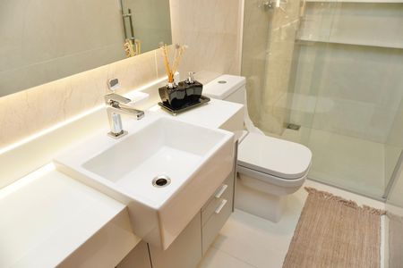 Apartamento à venda com 82m², 3 quartos e 1 vaga Apartamento à venda com 82m², 3 quartos e 1 vagaBanheiro Social