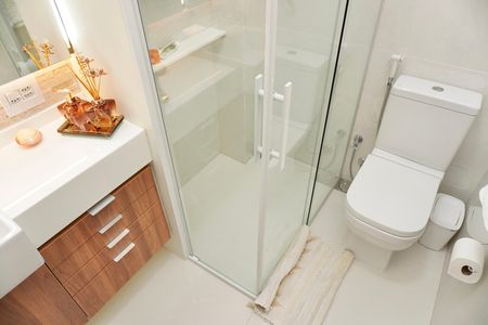 Apartamento à venda com 82m², 3 quartos e 1 vaga Apartamento à venda com 82m², 3 quartos e 1 vagaBanheiro da Suíte