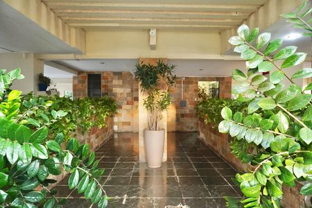 Apartamento à venda com 82m², 3 quartos e 1 vaga Apartamento à venda com 82m², 3 quartos e 1 vagaÁrea da entrada