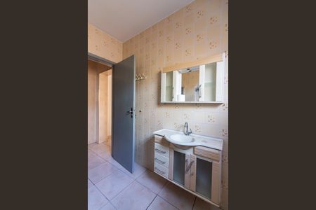 Casa à venda com 244m², 3 quartos e 3 vagas Casa à venda com 244m², 3 quartos e 3 vagasBanheiro 2