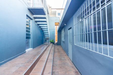 Casa à venda com 244m², 3 quartos e 3 vagas Casa à venda com 244m², 3 quartos e 3 vagasQuintal