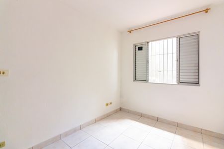 Casa à venda com 244m², 3 quartos e 3 vagas Casa à venda com 244m², 3 quartos e 3 vagasQuarto 2
