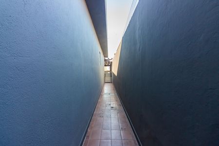 Casa à venda com 244m², 3 quartos e 3 vagas Casa à venda com 244m², 3 quartos e 3 vagasQuintal