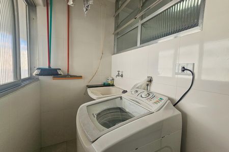 Apartamento para alugar com 67m², 2 quartos e sem vaga
