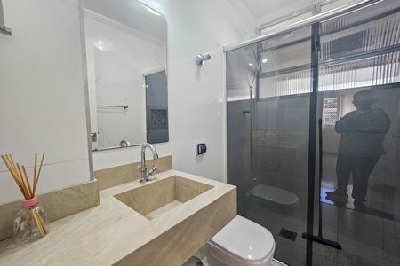 Apartamento para alugar com 67m², 2 quartos e sem vaga