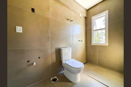 Casa de condomínio para alugar com 242m², 3 quartos e 3 vagas Casa de condomínio para alugar com 242m², 3 quartos e 3 vagasBanheiro 5