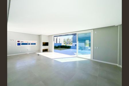Cozinha de casa de condomínio para alugar com 3 quartos, 242m² em Distrito Industrial, Cachoeirinha
