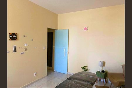 Casa para alugar com 272m², 3 quartos e 4 vagas Casa para alugar com 272m², 3 quartos e 4 vagasQuarto