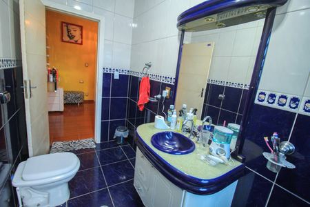 Casa à venda com 210m², 3 quartos e 4 vagas