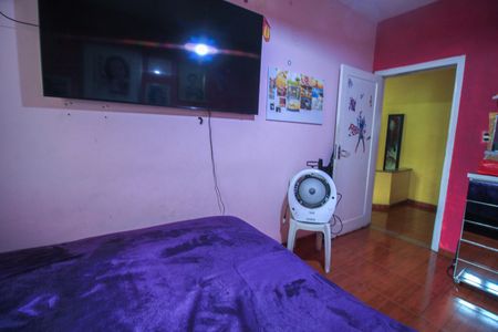 Casa à venda com 210m², 3 quartos e 4 vagas