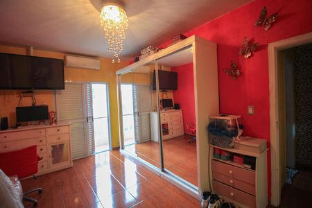 Casa à venda com 3 quartos, 210m² em Canindé, São Paulo