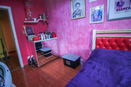Casa à venda com 210m², 3 quartos e 4 vagas