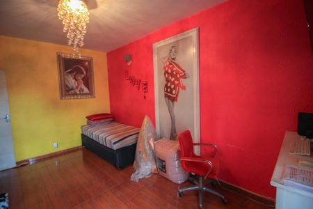 Casa à venda com 210m², 3 quartos e 4 vagas