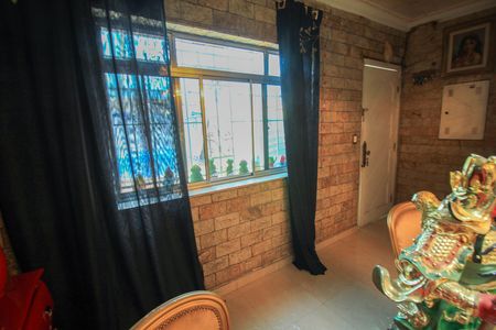 Casa à venda com 210m², 3 quartos e 4 vagas