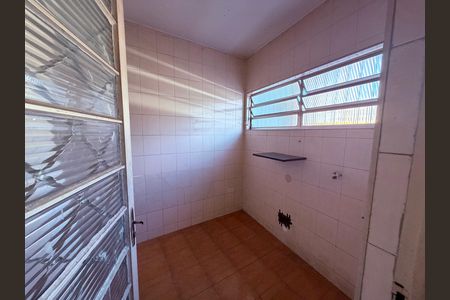 Casa para alugar com 60m², 2 quartos e 1 vaga Casa para alugar com 60m², 2 quartos e 1 vagaCozinha