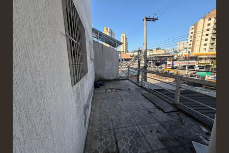Casa para alugar com 60m², 2 quartos e 1 vaga Casa para alugar com 60m², 2 quartos e 1 vagaVaranda