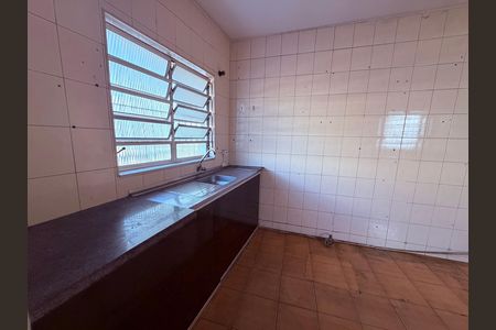 Casa para alugar com 60m², 2 quartos e 1 vaga Casa para alugar com 60m², 2 quartos e 1 vagaCozinha