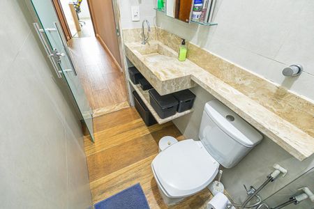 Casa à venda com 140m², 3 quartos e 2 vagasBanheiro