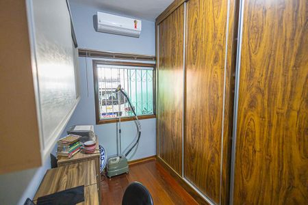Casa à venda com 140m², 3 quartos e 2 vagasQuarto 3