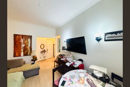 Apartamento à venda com 2 quartos, 60m² em Copacabana, Rio de Janeiro