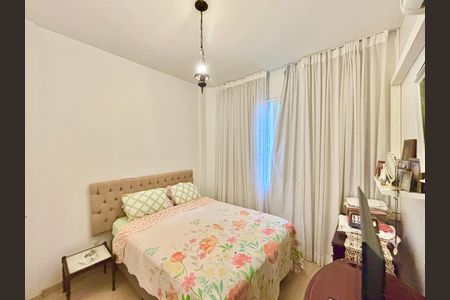 Apartamento à venda com 2 quartos, 60m² em Copacabana, Rio de Janeiro
