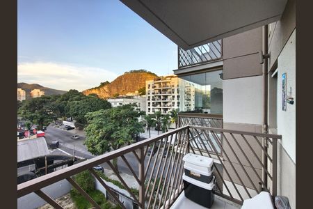 Apartamento para alugar com 52m², 2 quartos e 1 vaga