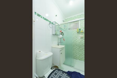 Casa à venda com 318m², 5 quartos e 6 vagas Casa à venda com 318m², 5 quartos e 6 vagasBanheiro Casa 2