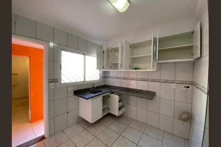 Cozinha de casa para alugar com 2 quartos, 68m² em Vila Rio Branco, São Paulo