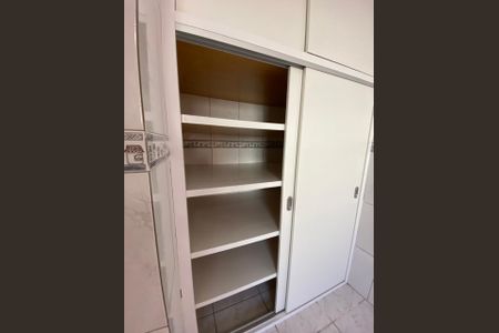 Cozinha de casa para alugar com 2 quartos, 68m² em Vila Rio Branco, São Paulo
