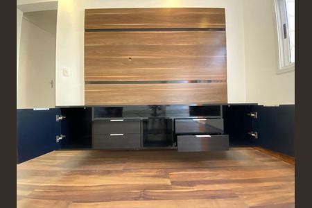 Sala de casa para alugar com 2 quartos, 68m² em Vila Rio Branco, São Paulo