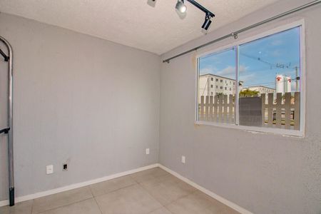 Quarto de apartamento para alugar com 1 quarto, 43m² em Jardim Itu, Porto Alegre