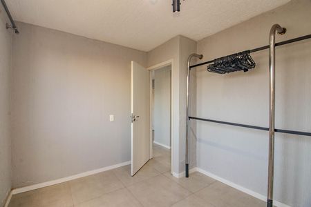 Quarto de apartamento para alugar com 1 quarto, 43m² em Jardim Itu, Porto Alegre