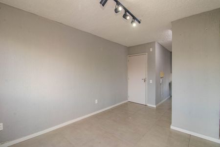Sala de apartamento para alugar com 1 quarto, 43m² em Jardim Itu, Porto Alegre