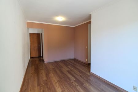 Sala de apartamento para alugar com 3 quartos, 67m² em Vila Butantã, São Paulo