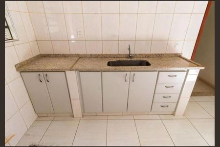 Foto 06 de casa à venda com 3 quartos, 130m² em Jardim Nova Europa, Campinas